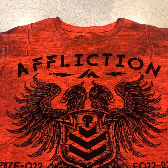 2X Affliction burntorange/red with black velvety lettering - Picture 5 of 9